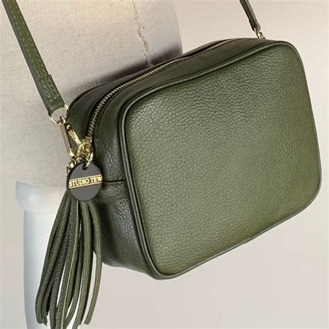 Bobo Xiuxian Women's Olive Green Crossbody Bag .